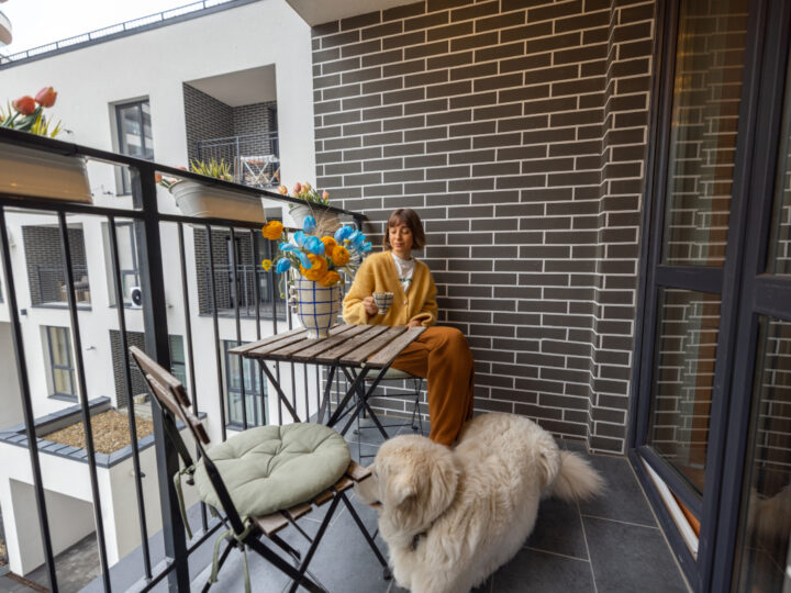 Aménager un petit balcon : 3 astuces pour un espace extérieur idéal