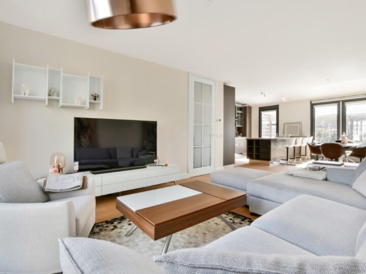 Choisir un meuble TV haut de gamme pour un salon moderne